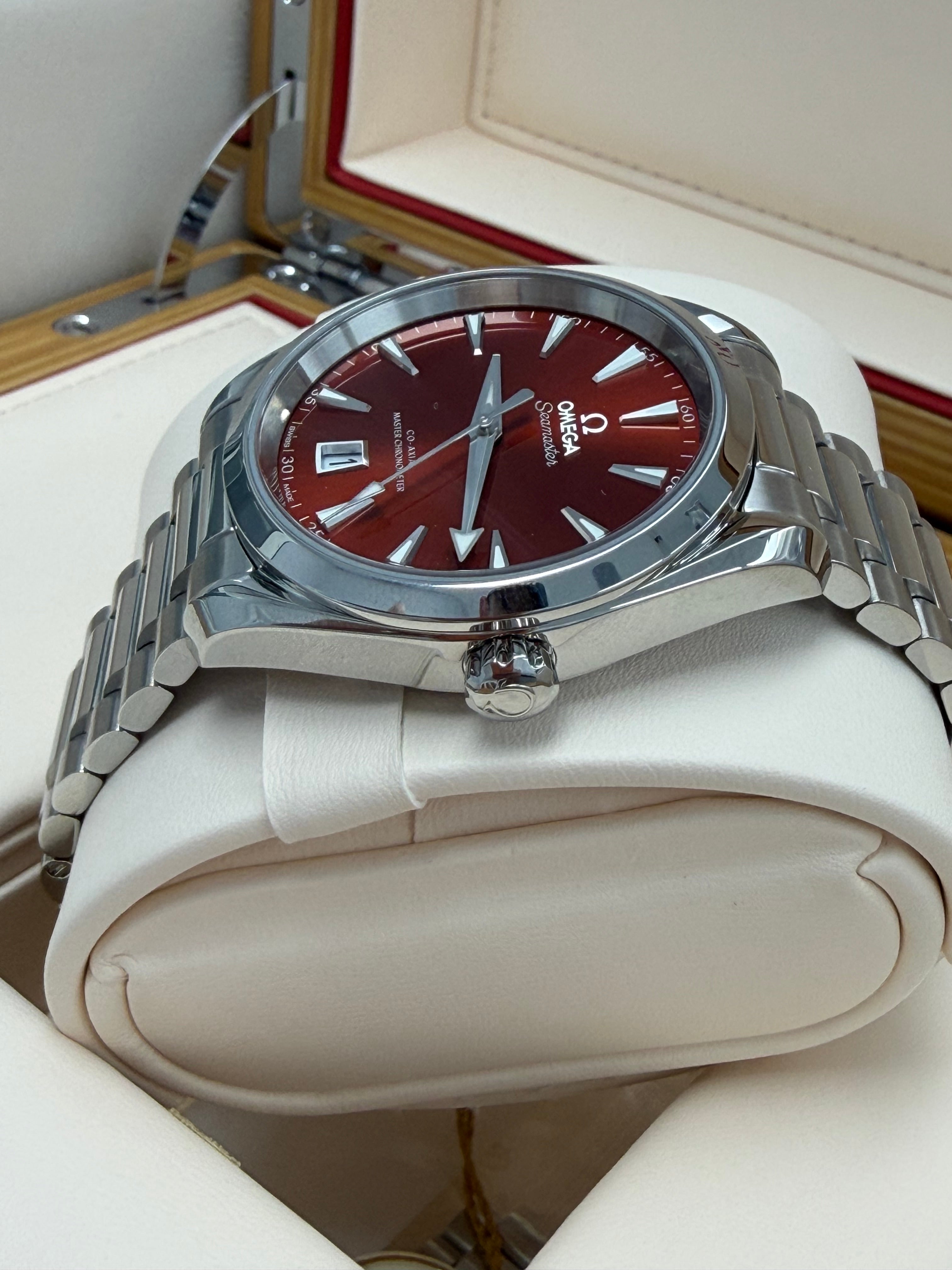 2024 Omega Seamaster Aqua Terra 150M | Ref. 220.10.38.20.13.003