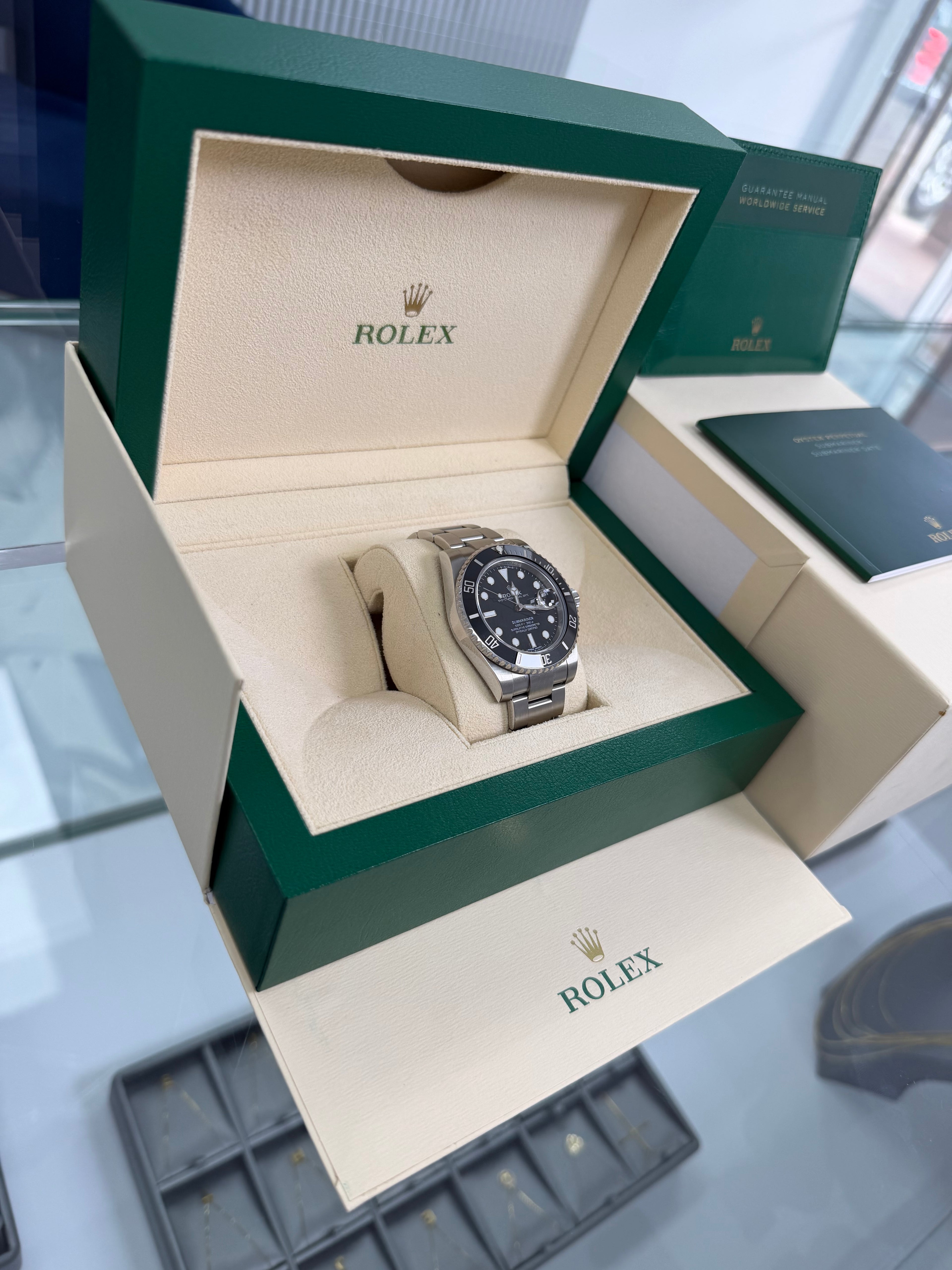 2015 Rolex Submariner Date 40mm | Ref. 116610LN