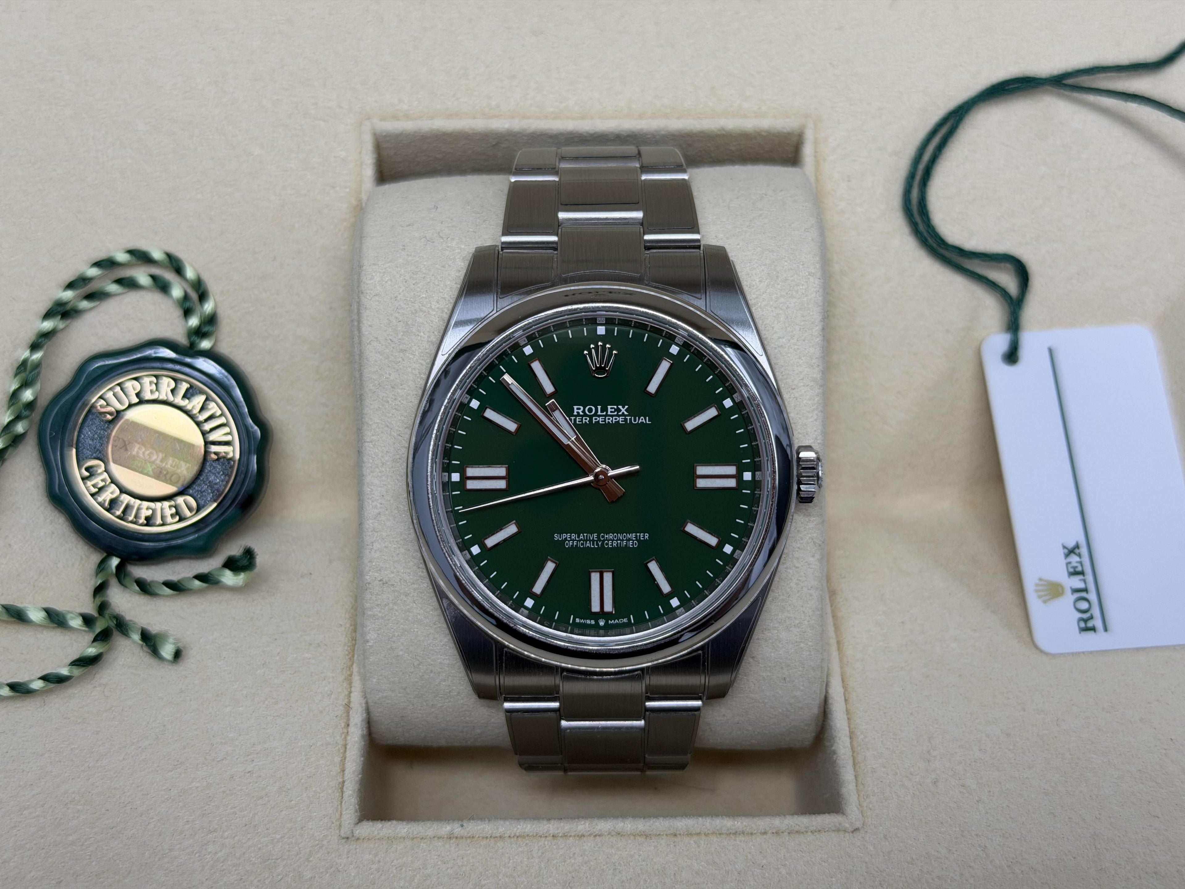 2023 Rolex Oyster Perpetual 41mm Green Dial 124300