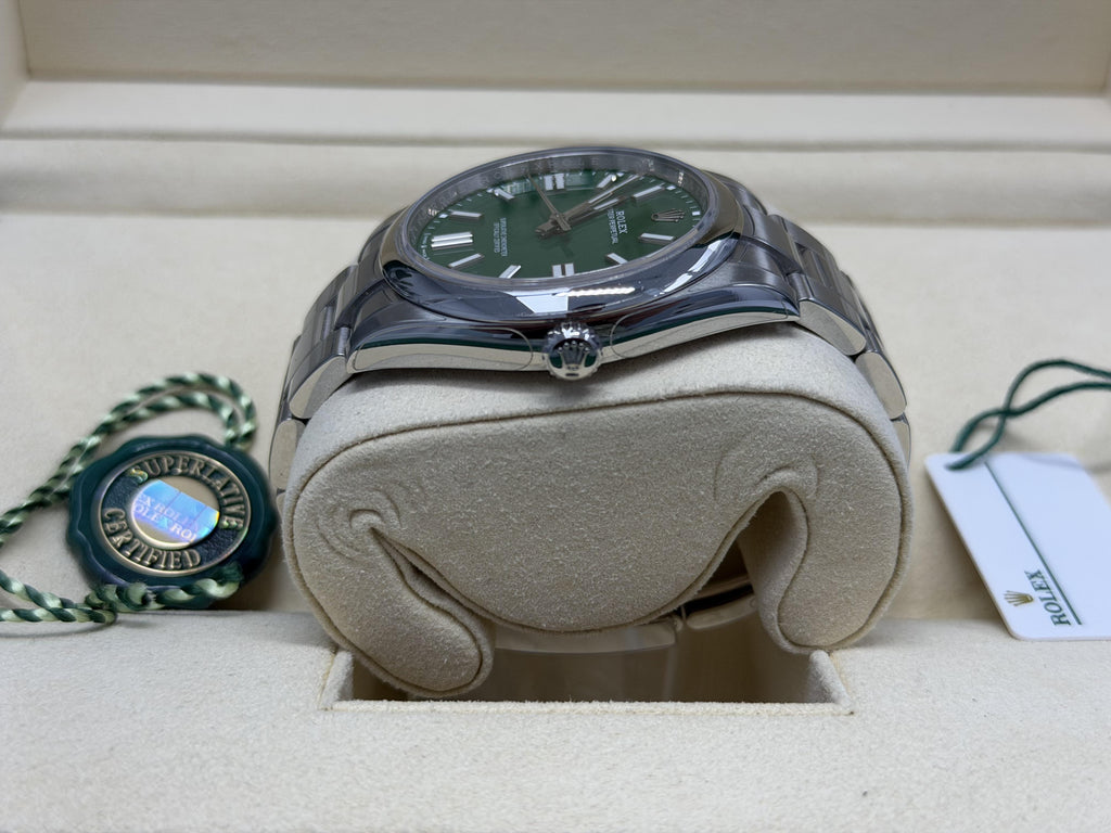 2023 Rolex Oyster Perpetual 41mm Green Dial 124300