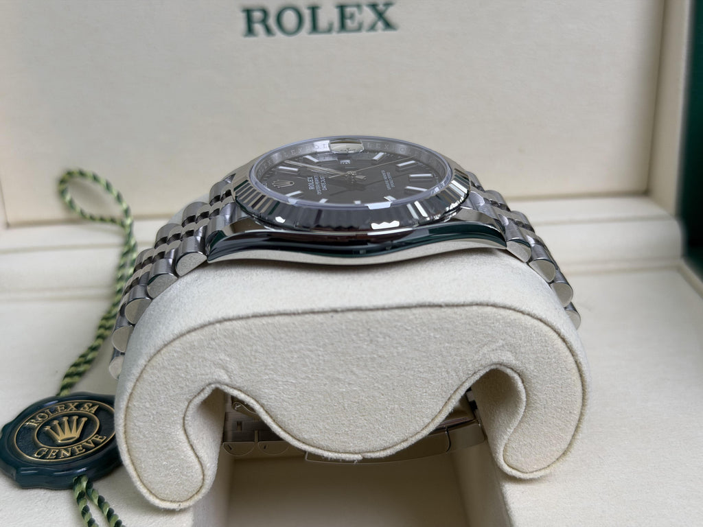 2026 Rolex Datejust 41mm Blue Dial Jubilee Band 126334