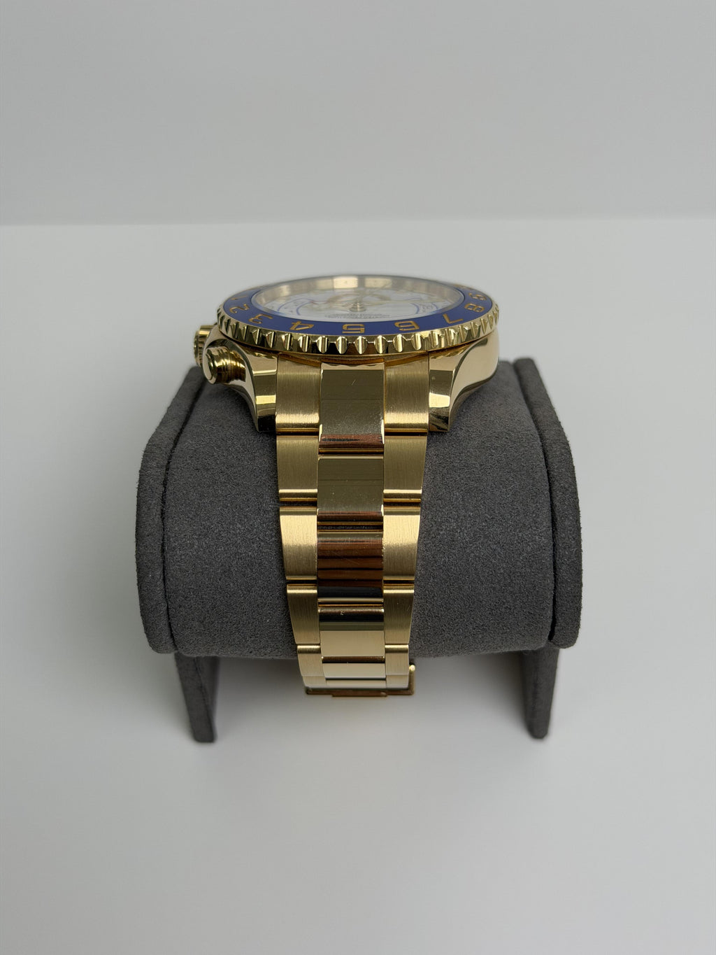 2022 Aprox Rolex Yacht-Master II Yellow Gold 116688