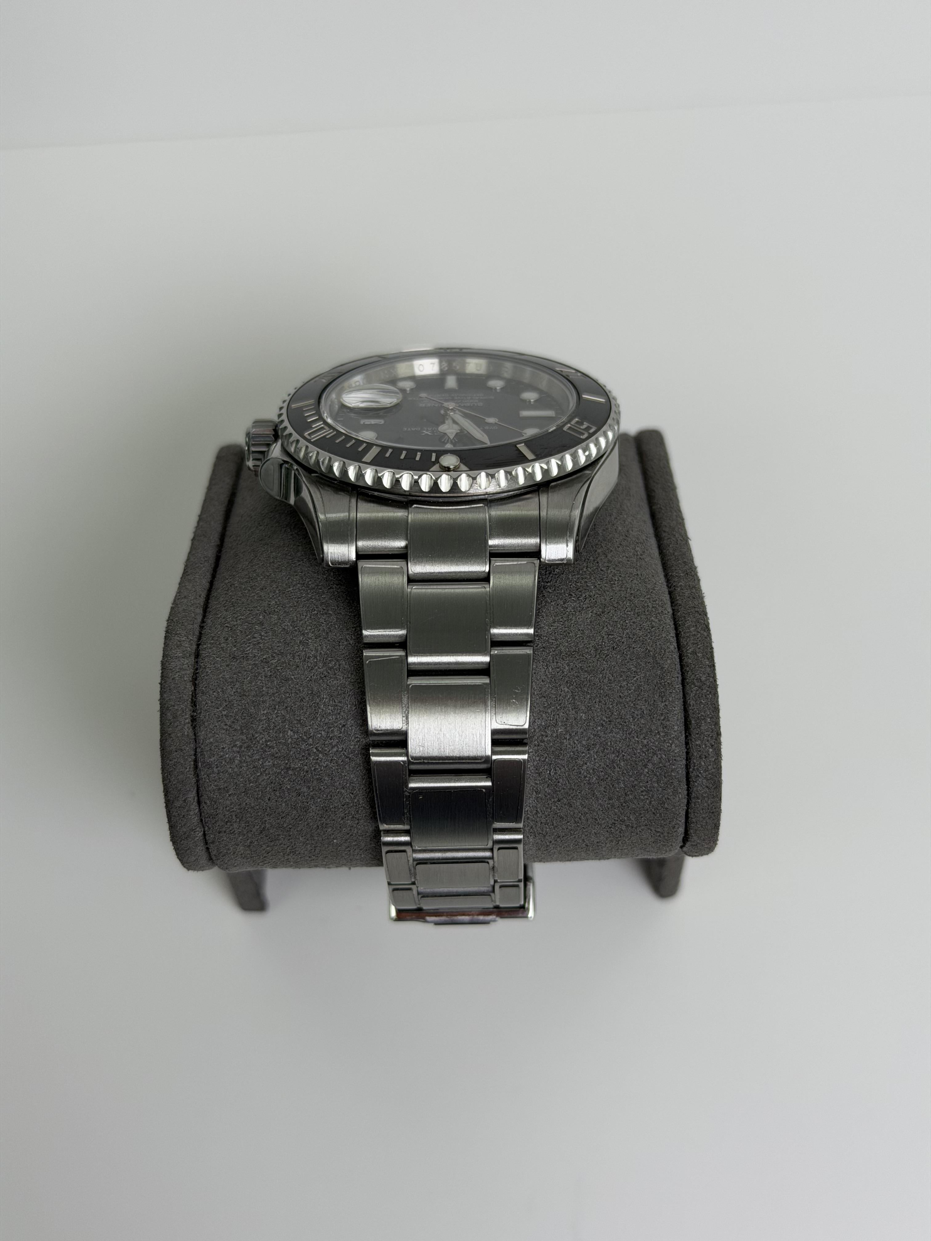 2015 Rolex Submariner Date 116610LN