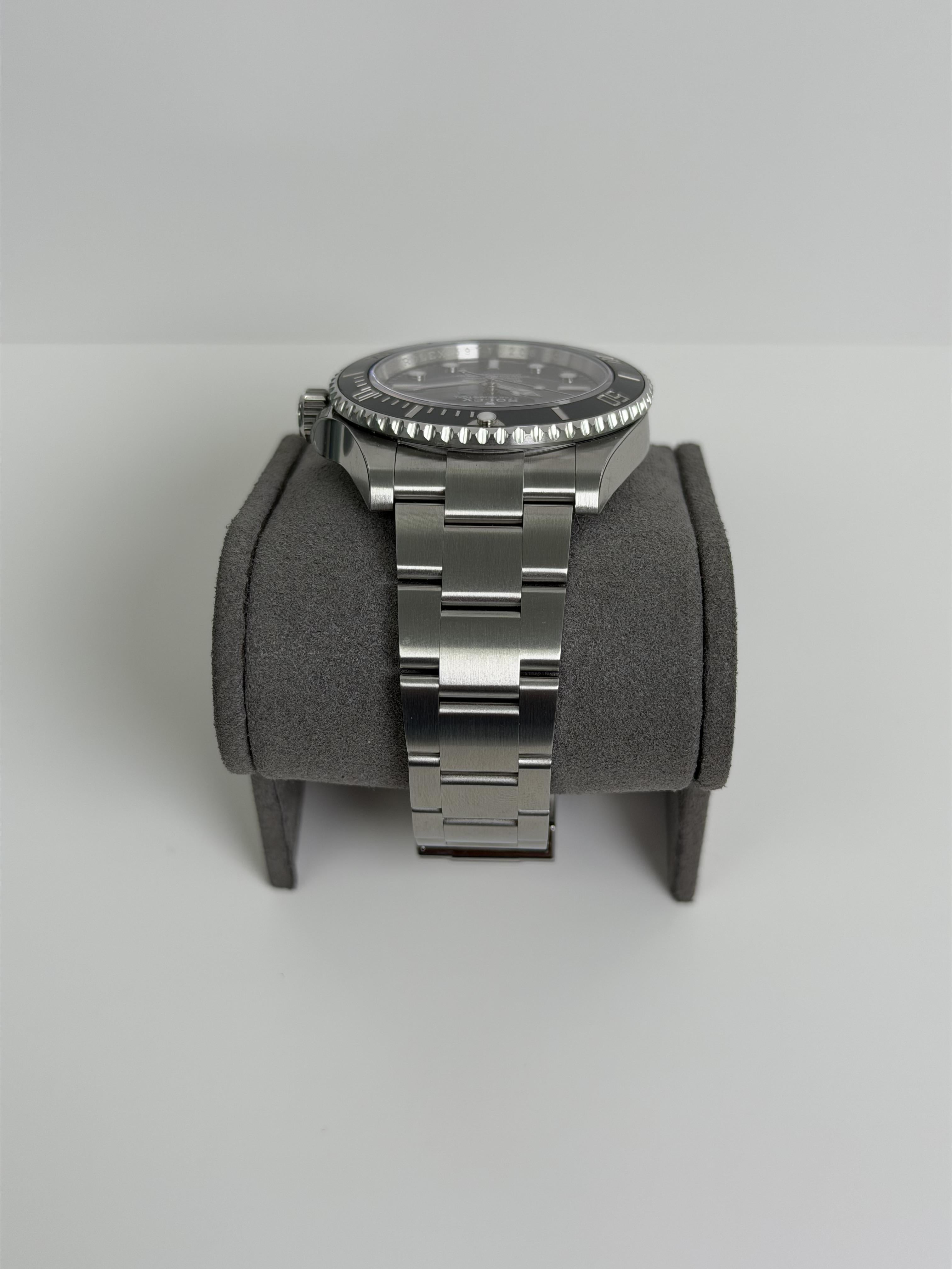2025 Rolex Submariner No Date 124060