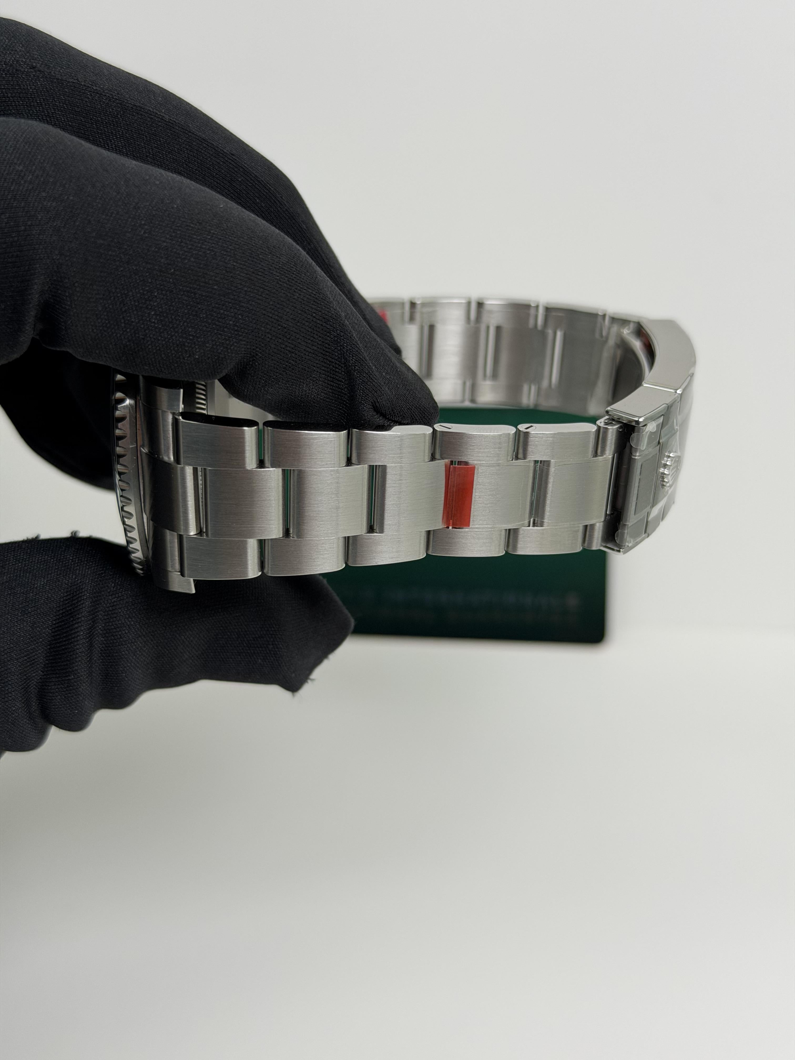 2025 Rolex Submariner No Date 124060