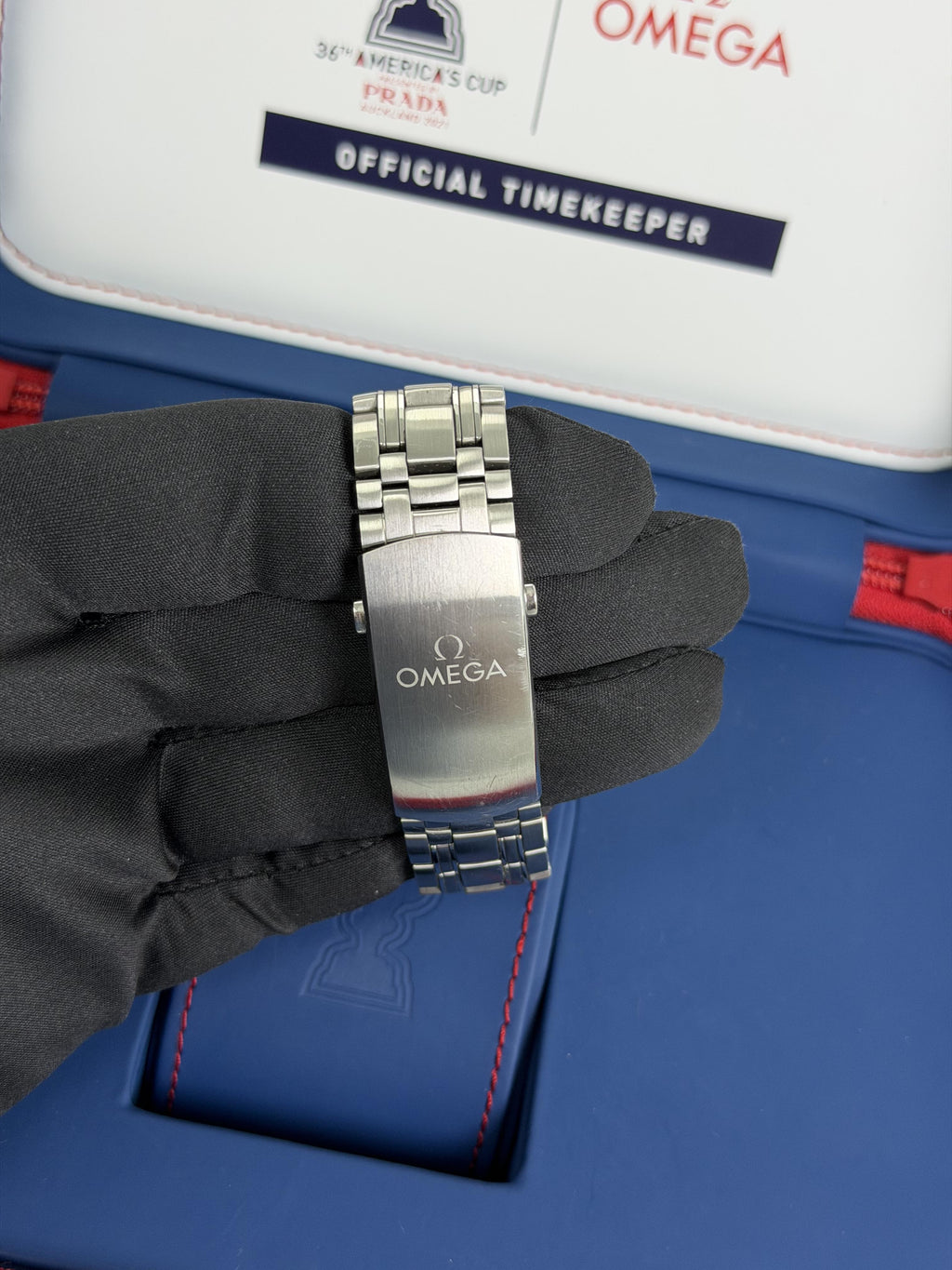 2021 Omega Sea-Master Diver 300M America's Cup 210.30.44.51.03.002