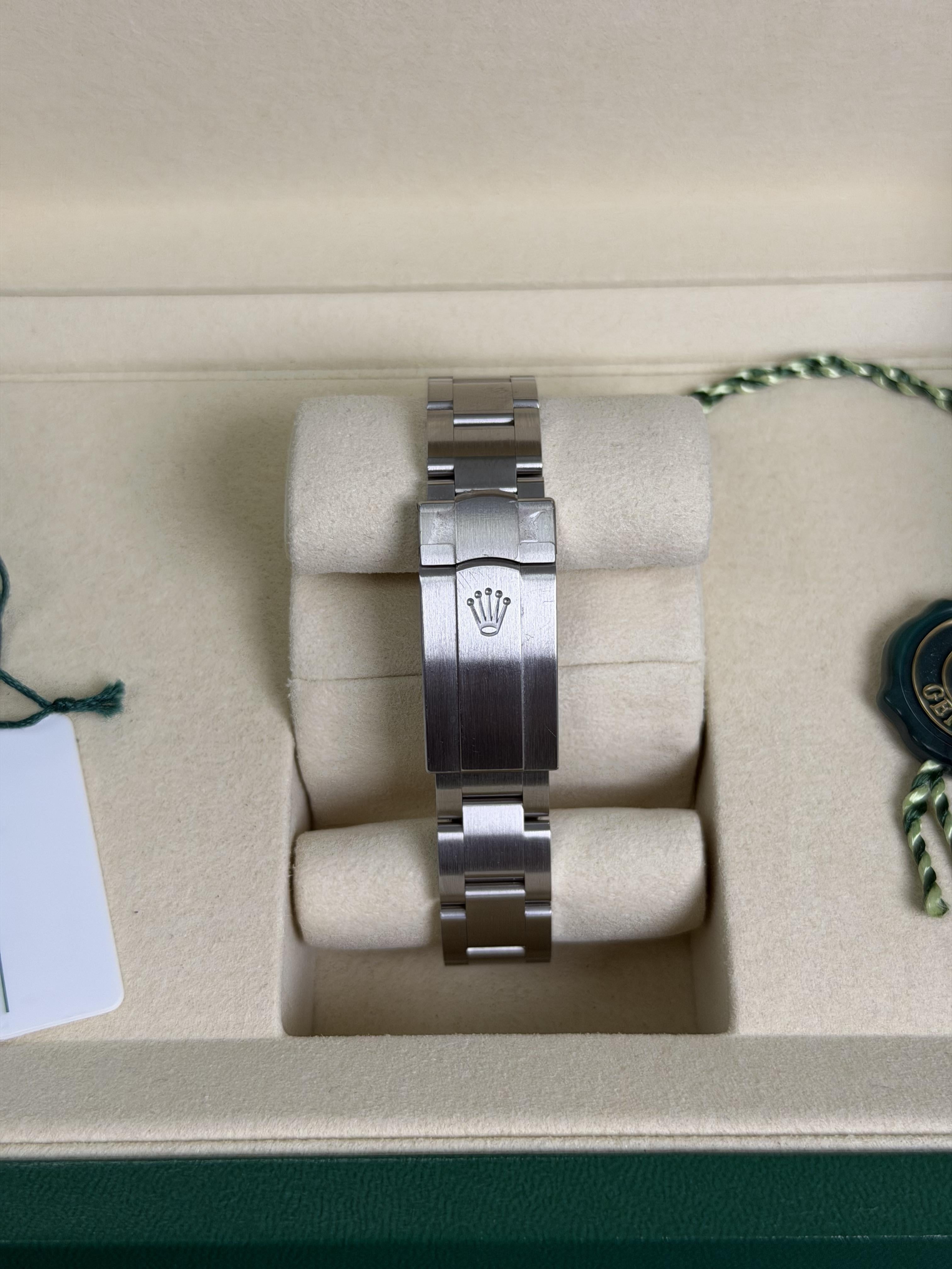 2025 Rolex Oyster Perpetual 31mm