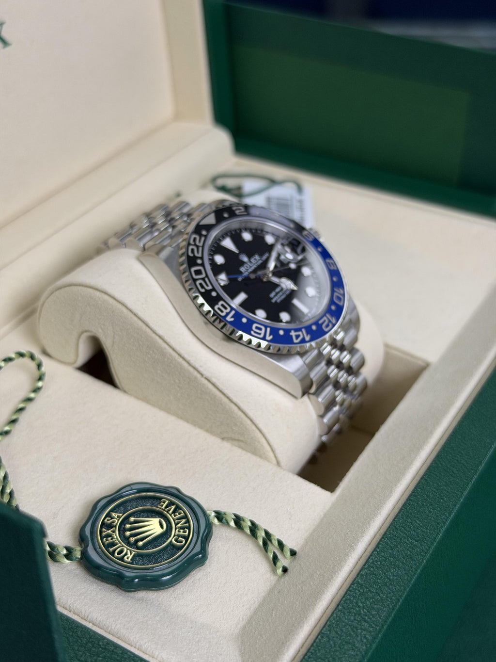 Rolex GMT-Master II 126710BLNR