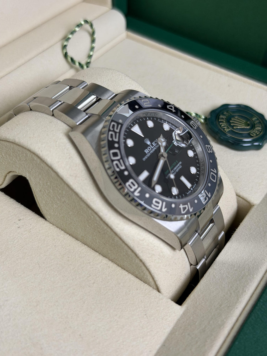 Rolex GMT-Master II 126710GRNG