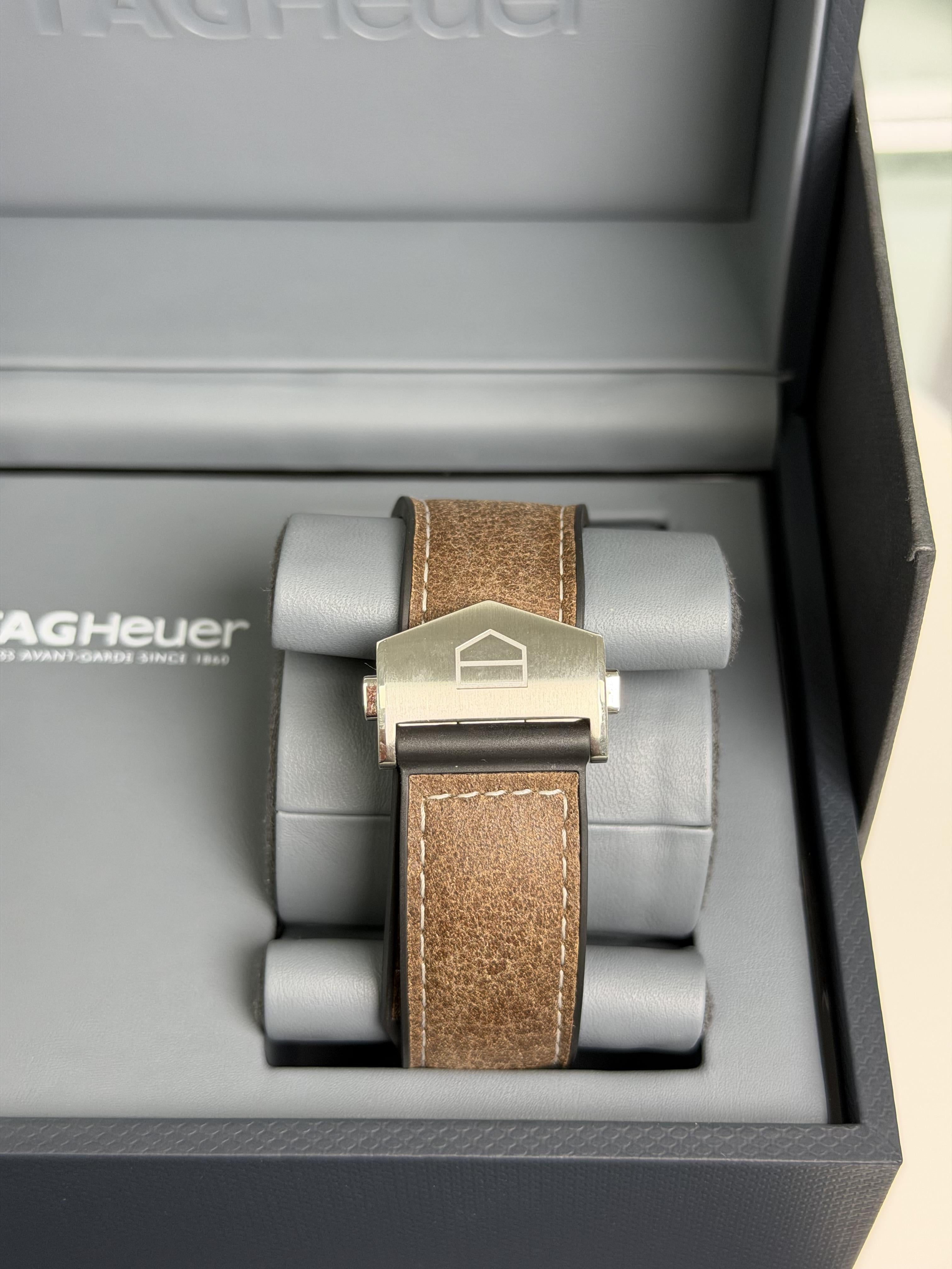 TAG Heuer Carrera Calibre Heuer 02 Elegant Chronograph | Ref. CBN2A5A.FC6481