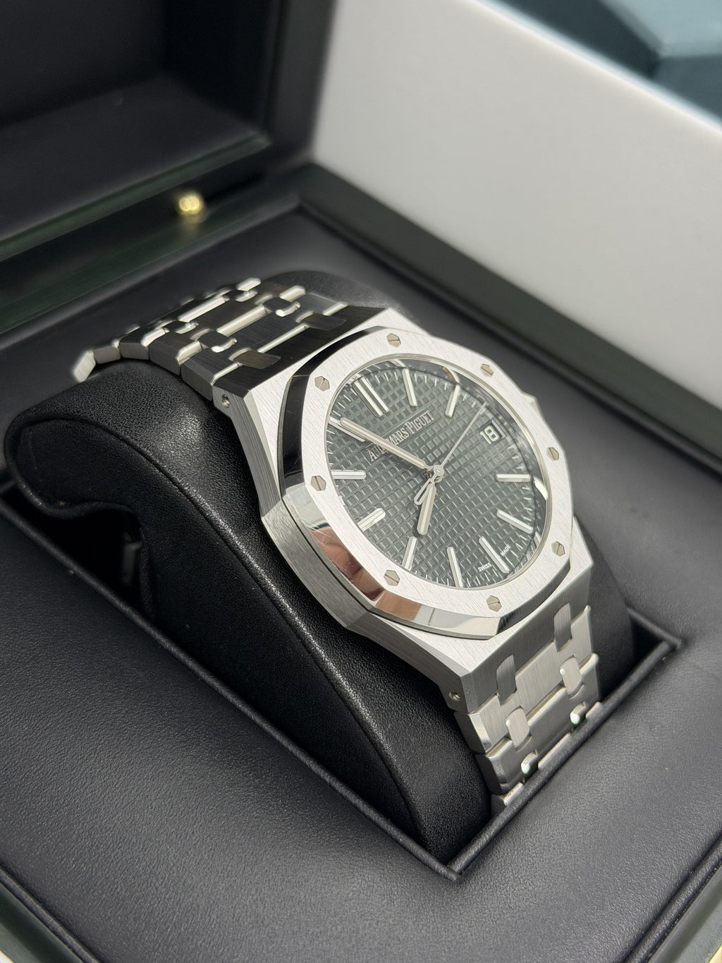 2023 Audemars Piguet Royal Oak Selfwinding | Ref. 15510ST.OO.1320ST.09