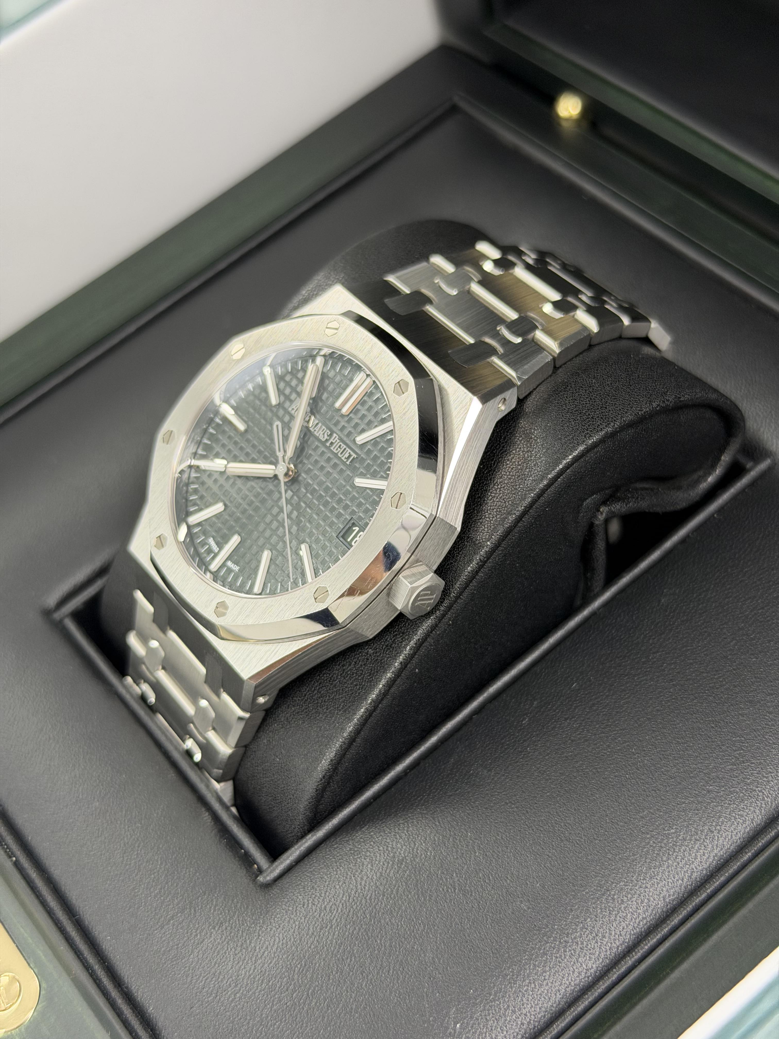 2023 Audemars Piguet Royal Oak Selfwinding | Ref. 15510ST.OO.1320ST.09