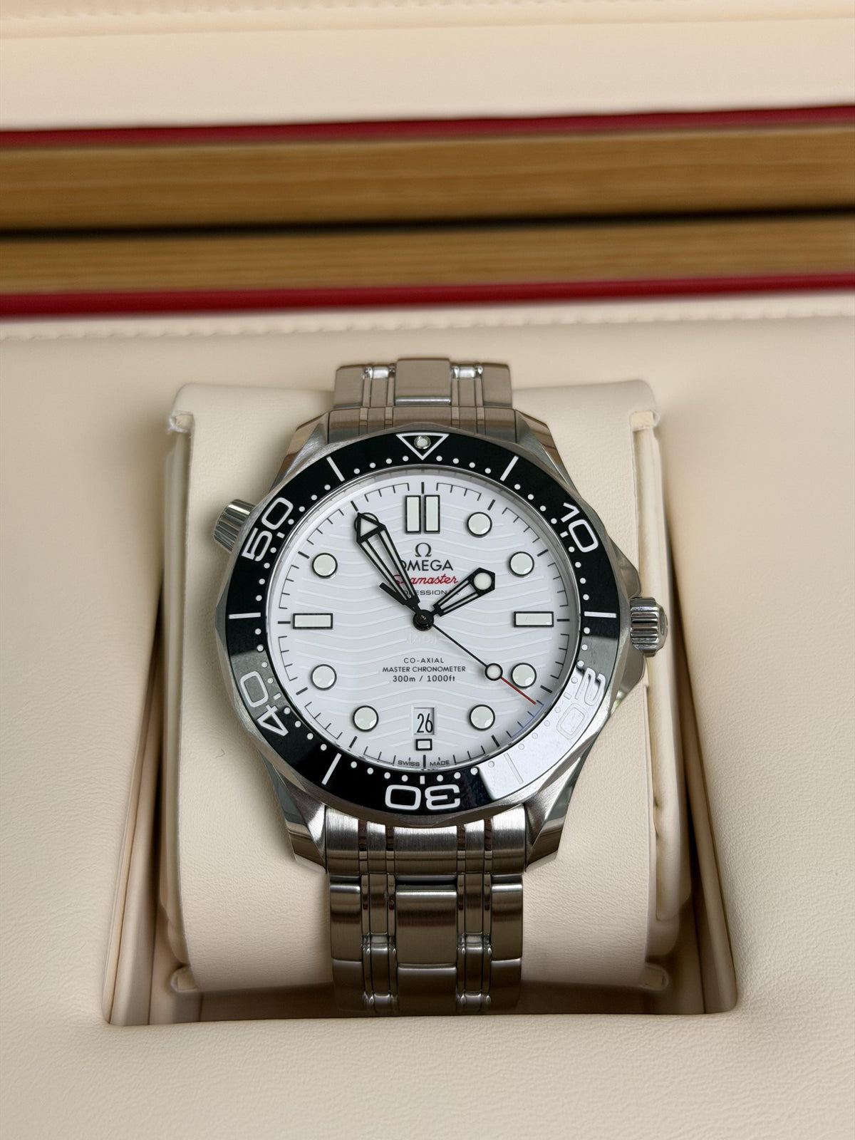 Omega Seamaster Diver 300M Co-Axial 210.30.42.20.04.001 — alternate angle