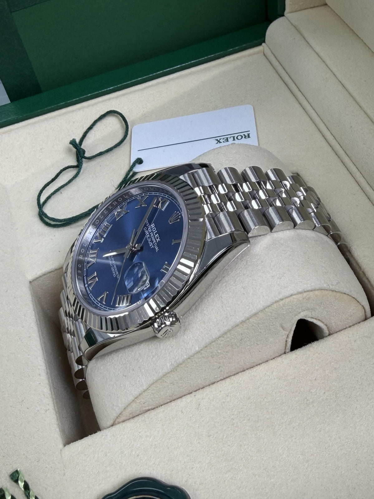 Rolex Datejust 41 thumbnail 4